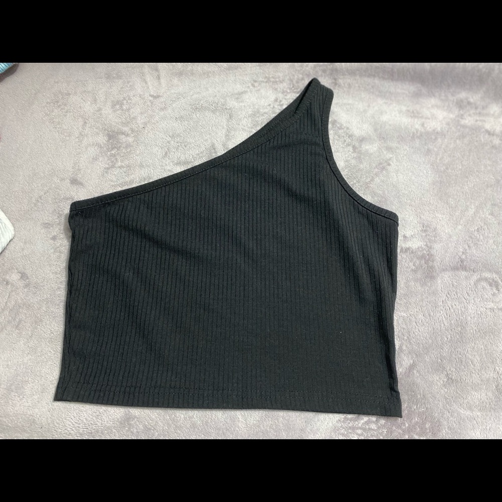 One Shoulder Top